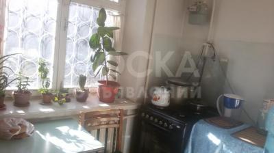 Продаю 1-комнатную квартиру, 37кв. м., этаж - 1/5, Дешево!! 1к.кв. Термечикова/Л.Толстого, индив..