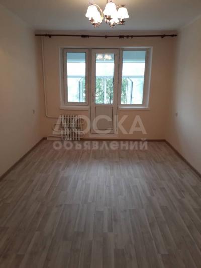 Продаю 1-комнатную квартиру, 33кв. м., этаж - 3/5, Боконбаева-Калыка Акиева.