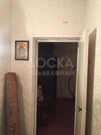 Продаю квартиру 2-ком., 48кв. м., этаж - 5/5, Калык Акиева/Абдымомунова.
