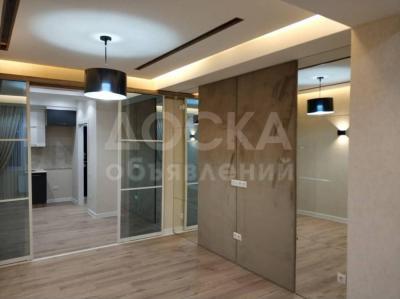 Продаю 2-комнатную квартиру, 54кв. м., этаж - 3/9, Уметалиева-Жибек-жолу Оомат Дизайнерский Евроремонт.