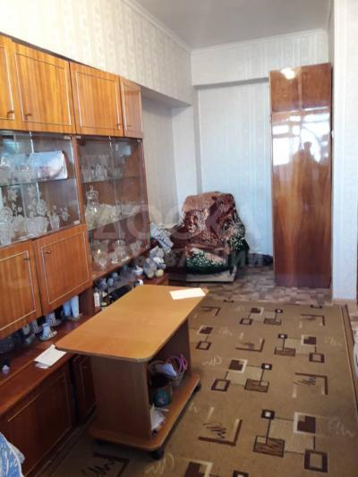 Продаю 1-комнатную квартиру, 29кв. м., этаж - 8/9, Московская/М.Гвардия индив, 2лоджии.