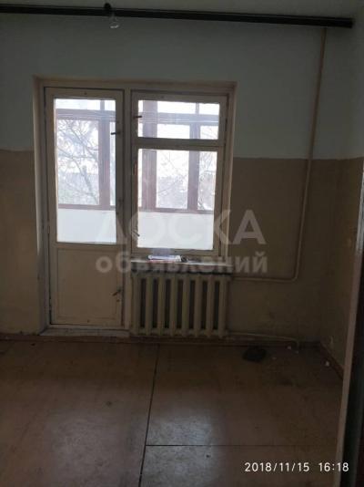 Продаю 2-комнатную квартиру, 52кв. м., этаж - 1/9, Правда/Боконбаева.