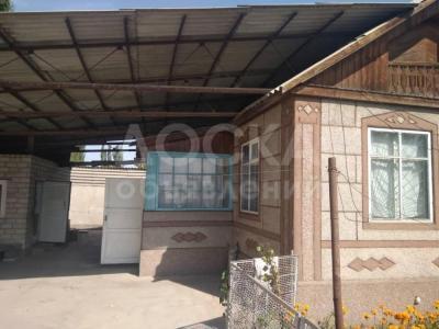 Продаю дом 5-ком., 100кв. м., этаж-1, 20-сот., стена кирпич, с.Буденовка.