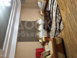 Продаю 5-комнатную квартиру, 350кв. м., этаж - 2/9, Боконбаева/Исанова.