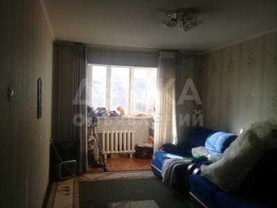 Продаю 2-комнатную квартиру, 43кв. м., этаж - 2/5, аламедин 1.