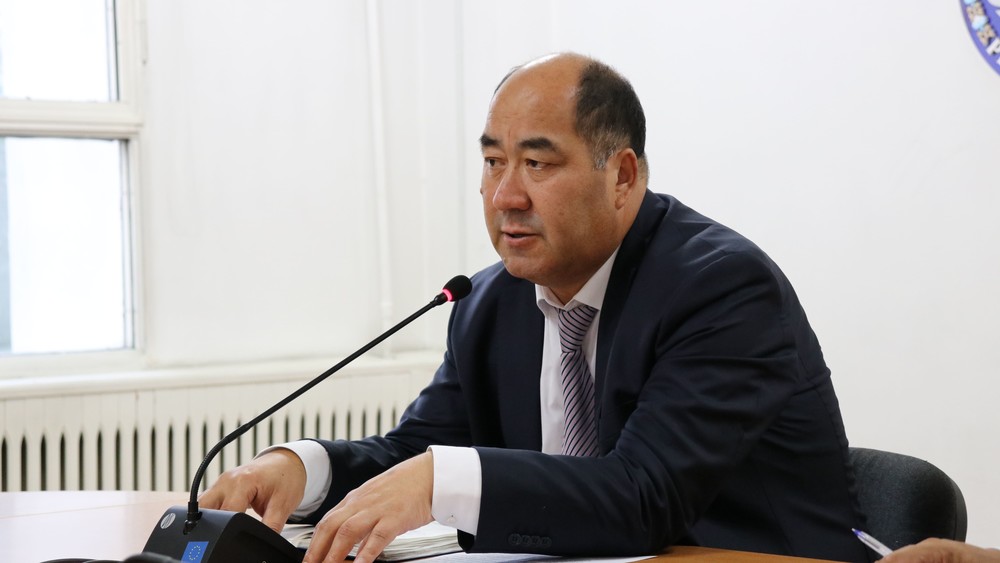 Каныбек Исаков