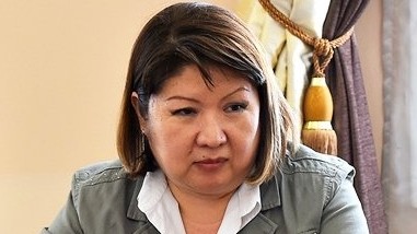 Экс-ректора КНУ Чинару Адамкулову назначили и.о. ректора в Дипломатическую академию
