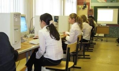 Для 5-классников будет увеличено количество часов английского языка и информатики
