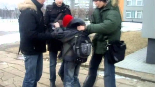 С рэкетом в школах Кыргызстана сталкиваются 51% мальчиков и 12%девочек, — исследование НИСИ