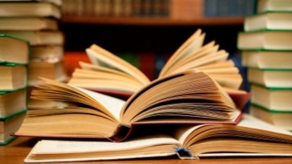 Для авторов, дизайнеров и художников учебников проводят семинар для улучшения школьных книг