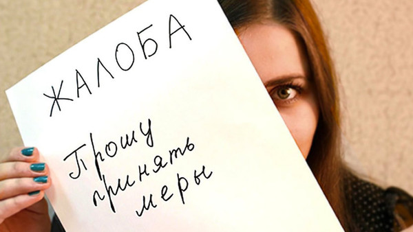В бишкекском детсаду №35 детей заставляют все время сидеть на стульчиках или спать, за провинность не дают есть, - родители