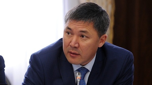 Вице-премьер Д.Кенекеев Ош шаарындагы мектептин ачылышына катышты