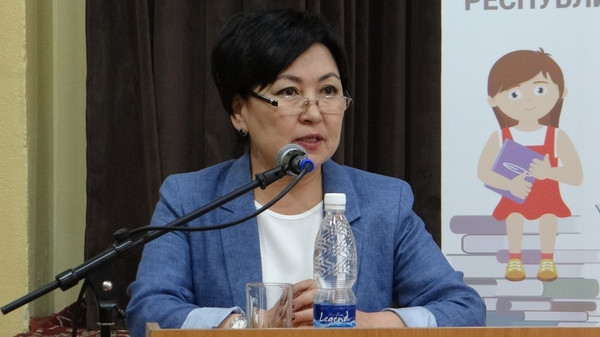 Мен орто мектепти алыскы Лейлектен бүтүргөм, азыр мен билим берүү министримин, - Г.Кудайбердиева