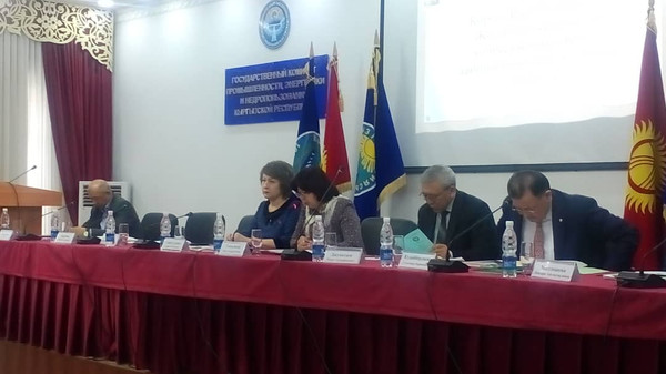 За 2018 год ВАК принял положительное решение по защите диссертаций 317 соискателями учёных степеней
