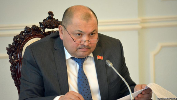 В парламенте снова подняли инициативу о создании административного и студенческого городка на окраине Бишкека