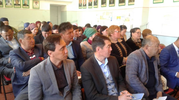 Ак-Талаадагы мектеп жетекчилерине жыйынтыктоочу сынактарды уюшкандыкта өткөрүү тапшырылды