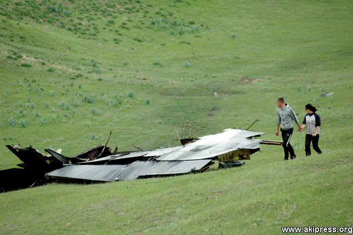 Крушение американского самолета в Кыргызстане (19)