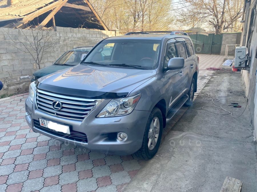 Lexus lx570 2008