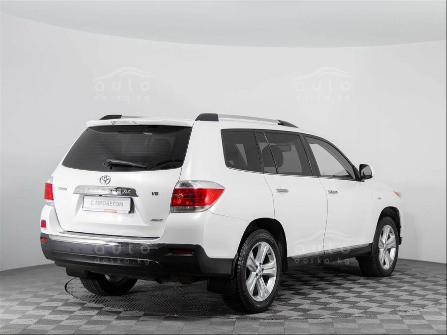 Toyota Highlander 2012 off Road.