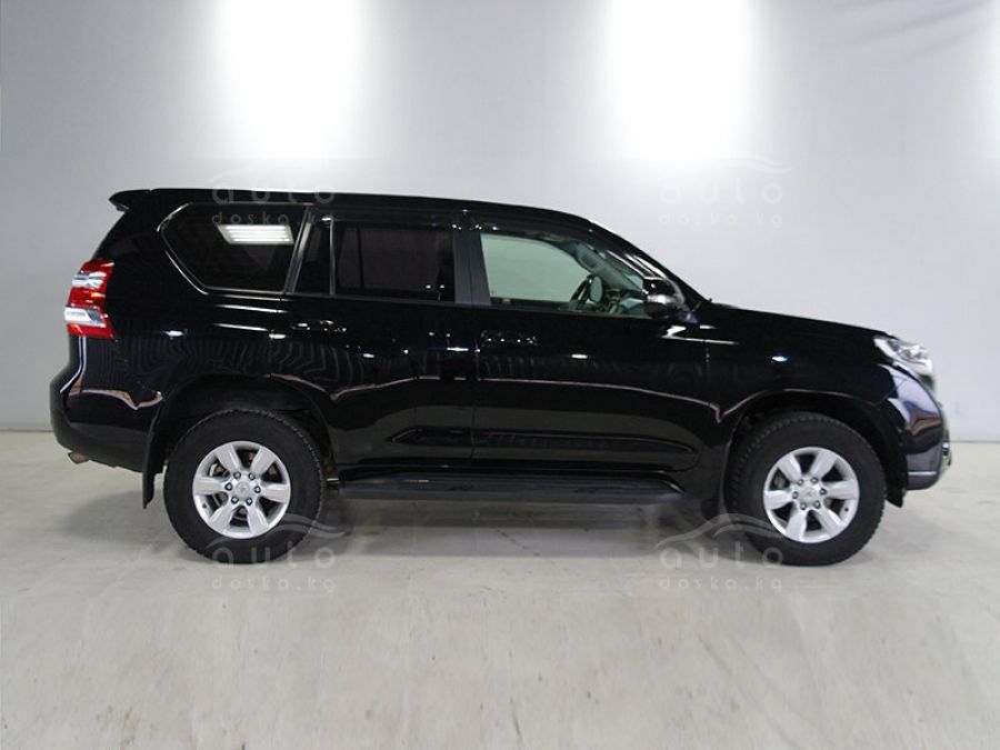 Ленд крузер прадо 150 рестайлинг. Land Cruiser Prado 150 2015 черный. Прадо 2015г.