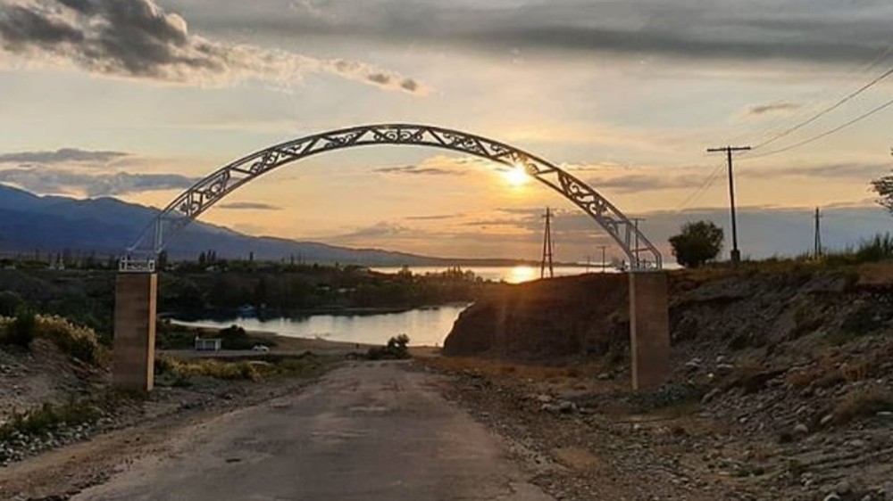 Народные легенды: Село, откуда Иссык-Куль виден, как на ладони. Фото