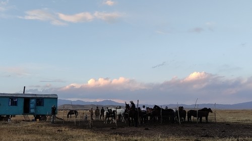 Природа Кыргызстана: Осень в долине, считающейся «полюсом холода» Кыргызстана — Экология АКИpress